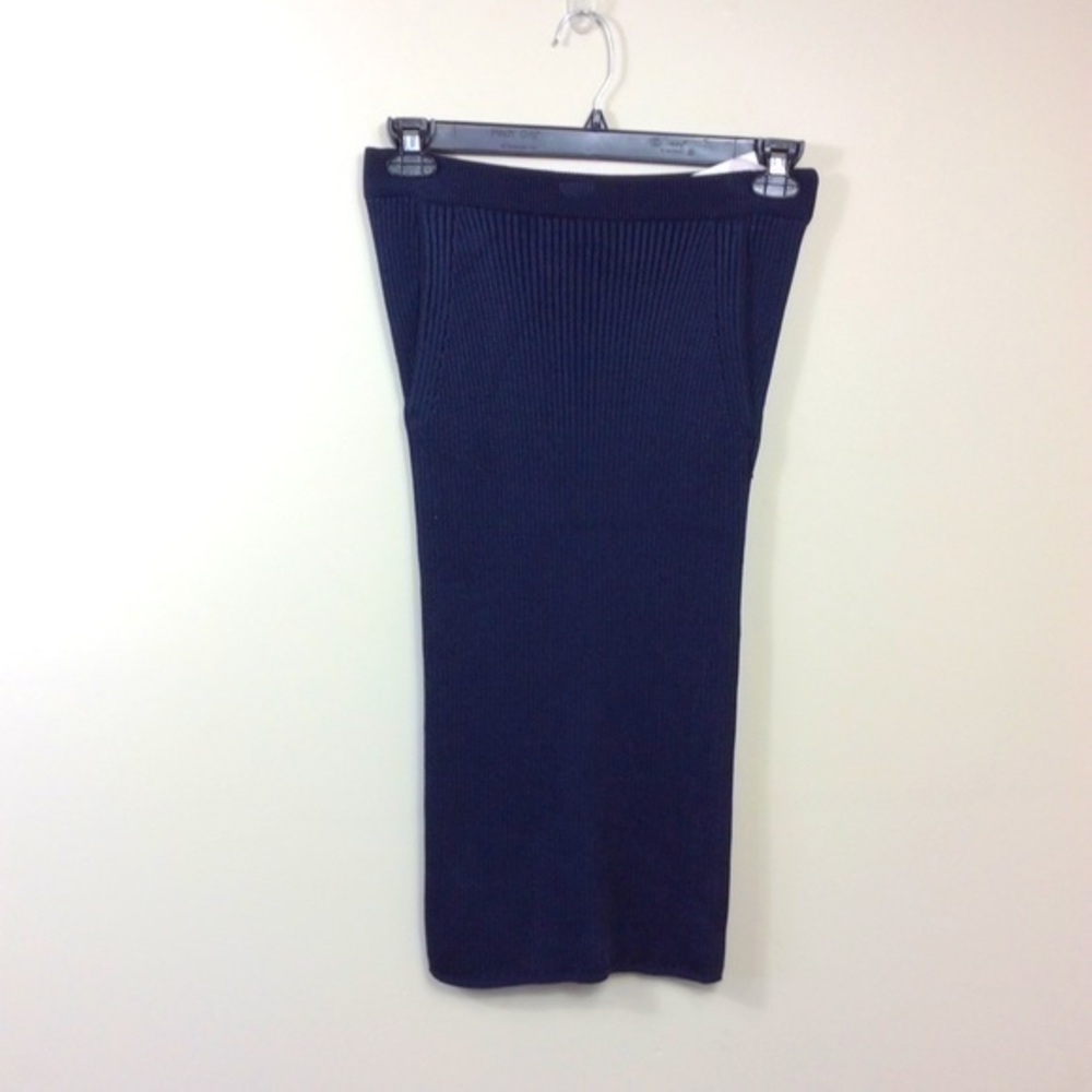 NWT Vintage Gianfranco Ferre knit navy pencil skirt. Medium